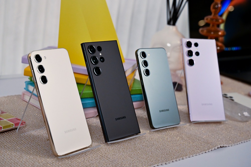 Samsung Galaxy S25 Ultra - Looklify Samsung galaxy s10plus